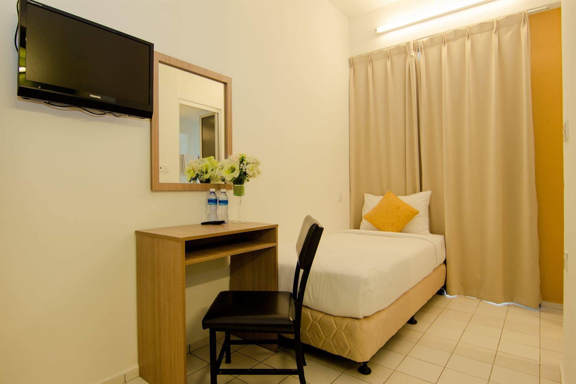 Oyo 90150 City Campus Lodge & Hotel Kuala Lumpur Exterior foto